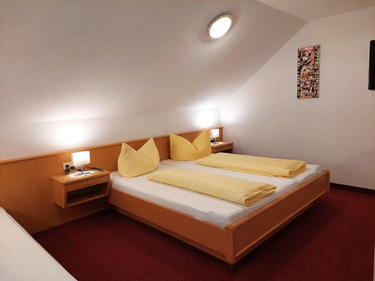 Appartement Fewo Dusche WC 2 Schlafräume