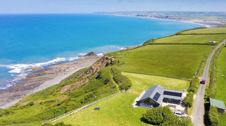 House Crackington Haven