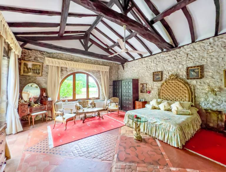 Children-friendly lovely house with private pool, grill & jacuzzi | Pet-friendly — photo 2