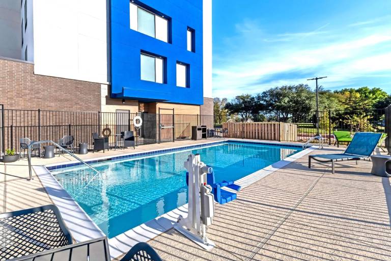 Hampton Inn & Suites by Hilton Sherman — photo 2