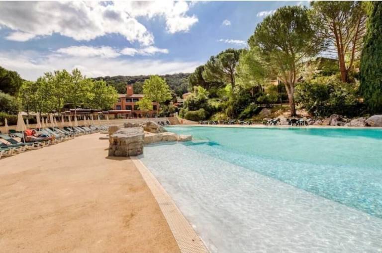 Maison de vacances Grospierres