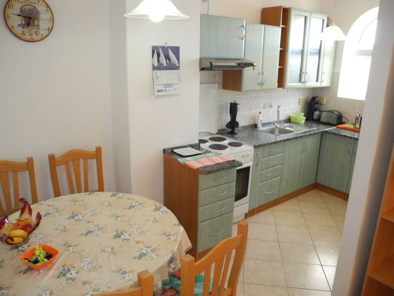 Holiday apartment with 1 room for 4 persons — photo 5