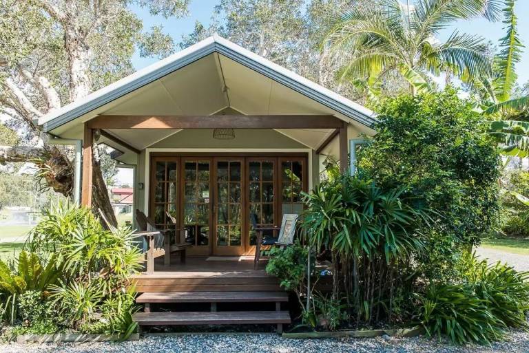 Cabin  Corindi Beach