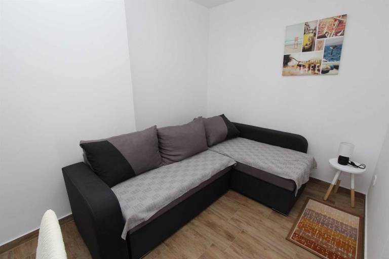 Apartment with BBQ — photo 3