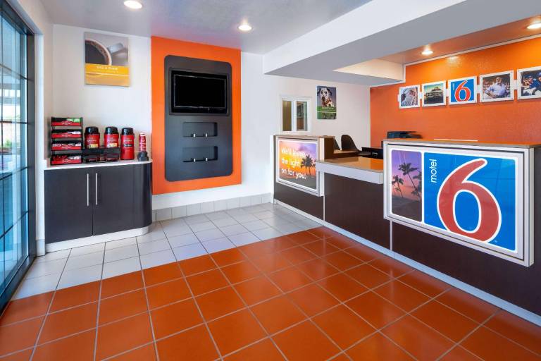 Motel 6 Carpinteria, CA - Santa Barbara - South — photo 4