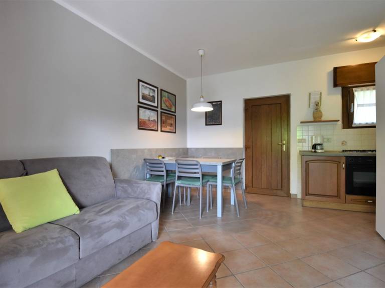 House with yard & terrace | Lake view | Next to the beach | Dogs allowed — photo 4