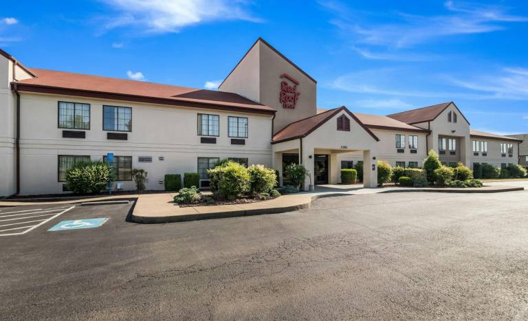 Red Roof Inn Murfreesboro — photo 2