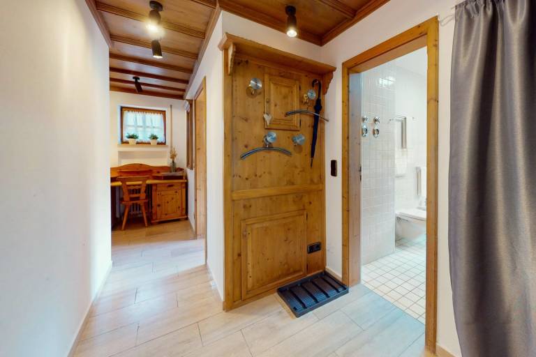 Alpine comfort on two floors - cozy vacation apartment with three balconies — photo 5