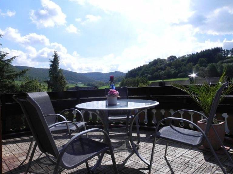 Appartement Fewo Dusche WC Balkon