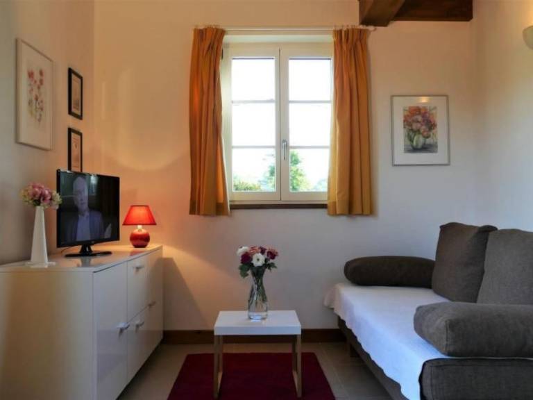 Holiday apartment with yard & terrace | Nature view | Dogs allowed — photo 5