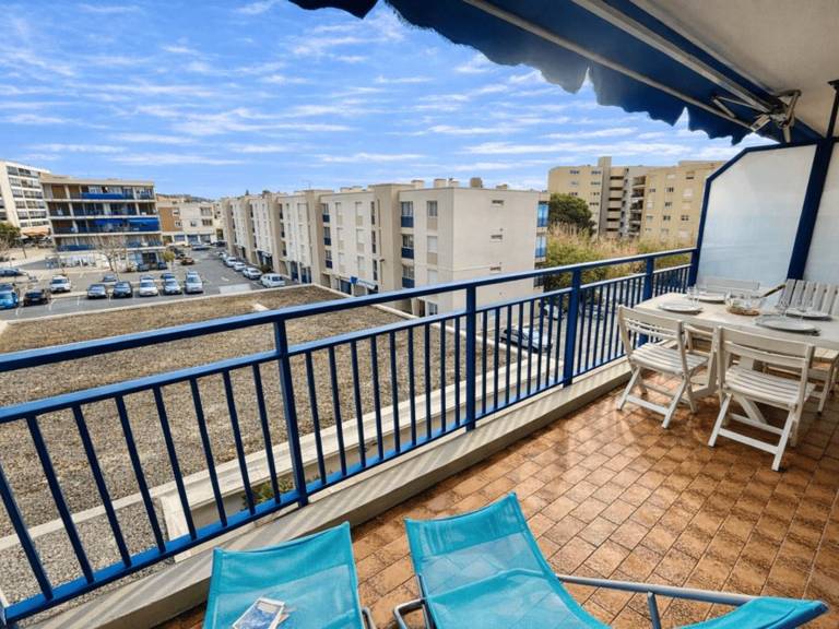 Nice apartment | Next to the beach | Pet-friendly in Le Lavandou