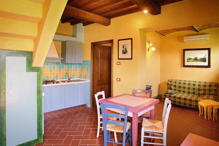 Wonderful holiday apartment with pool, garden & fast internet | Garden view | Dogs allowed — photo 2