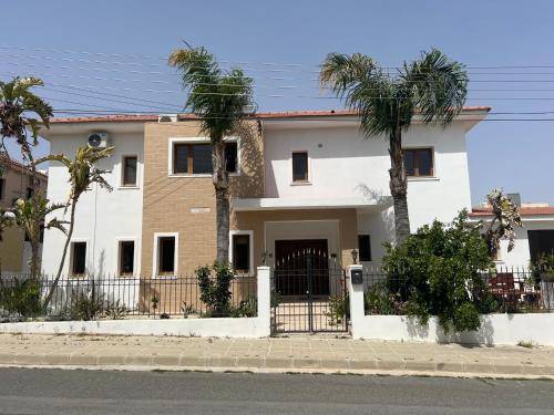 Bed & Breakfast Aradippou
