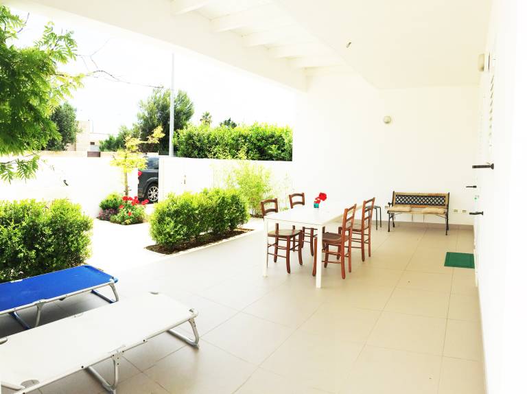 Villa with grill & garden — photo 3