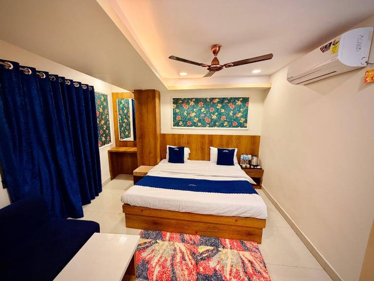 Hotel Shree Darshan - Near Mahakal Mandir in Indore