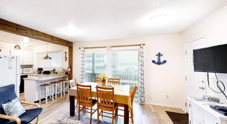 House with 2 rooms for 4 persons — photo 3