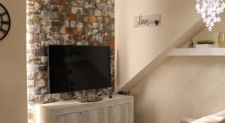 Serviced apartment with 2 rooms for 6 persons — photo 3