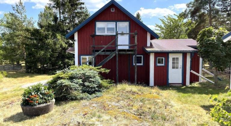 Vacation home with terrace — photo 2