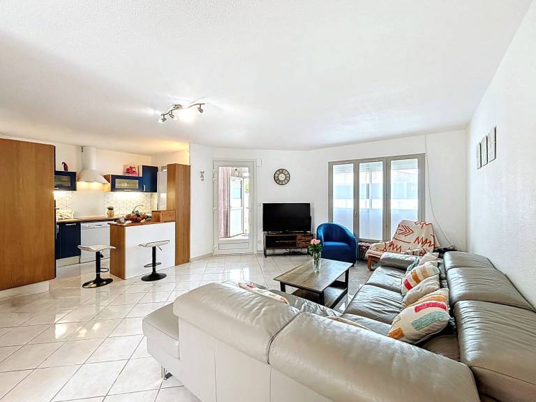 Child-friendly lovely house with terrace & barbeque | Suitable for remote work | Pets allowed — photo 4