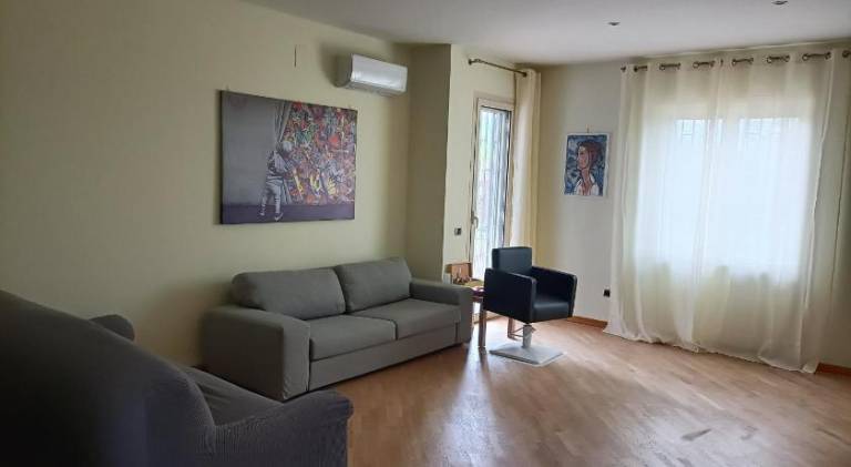 Apartment with 2 rooms for 6 persons — photo 2