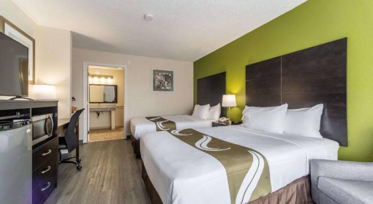 Quality Inn & Suites Vandalia near I-70 and Hwy 51 in Vandalia, IL