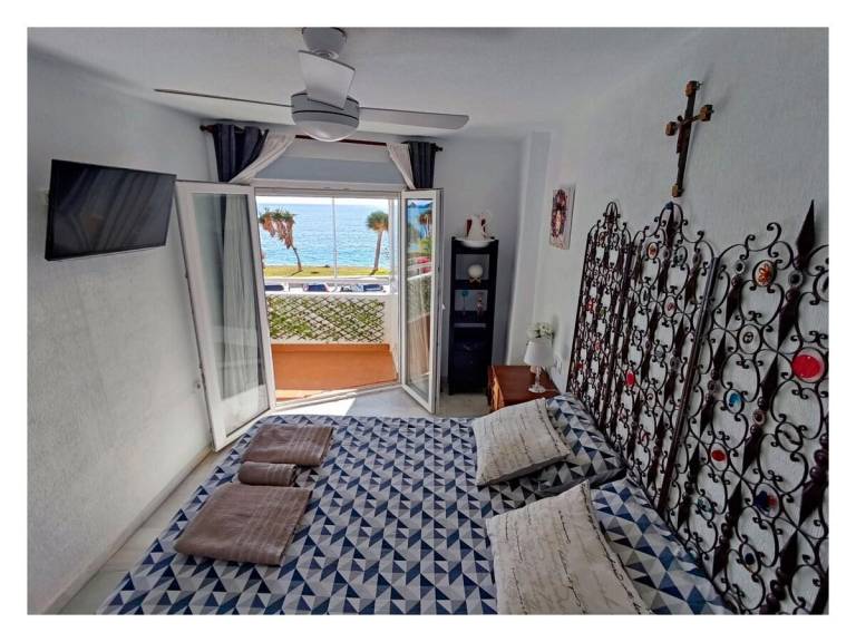 Apartment with 2 rooms for 4 persons — photo 4