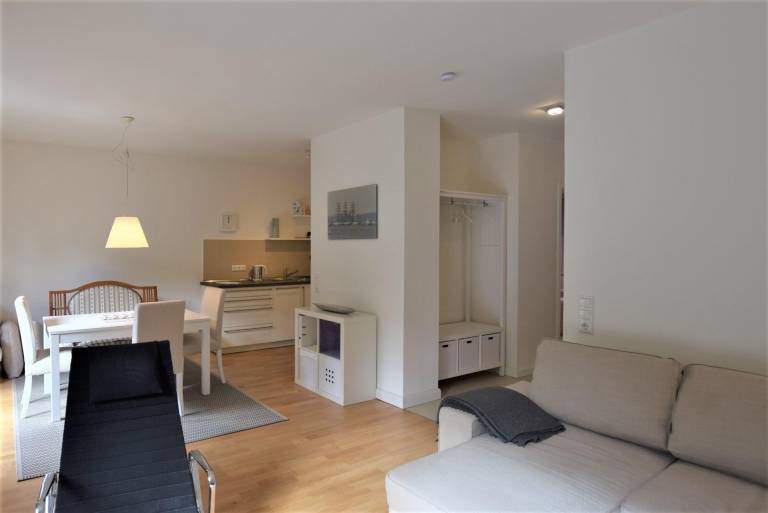 Rental apartment with garden, barbecue & patio | Garden view — photo 3