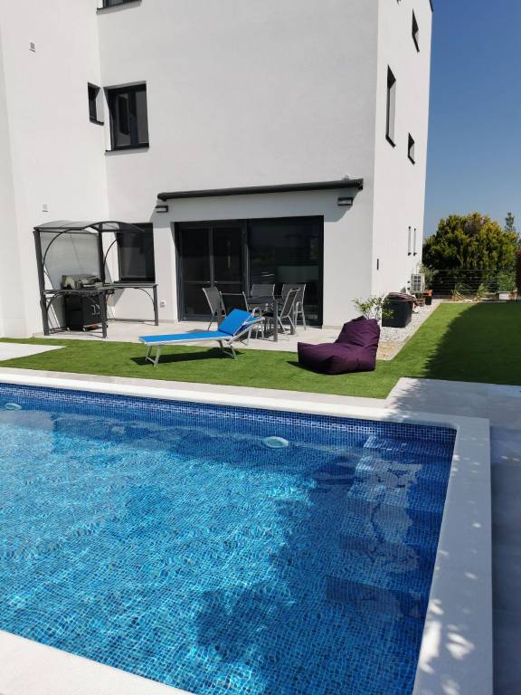 Ferienwohnung in Banjole für max. 4 Personen Ferienwohnung in Banjole für max. 4 Personen