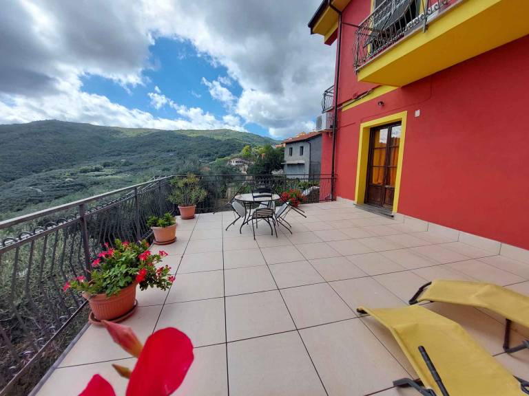 Ferienwohnung in Lucinasco, Ligurien, Italien