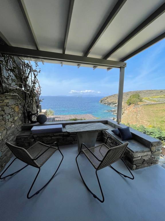 Studio Agios Romanos