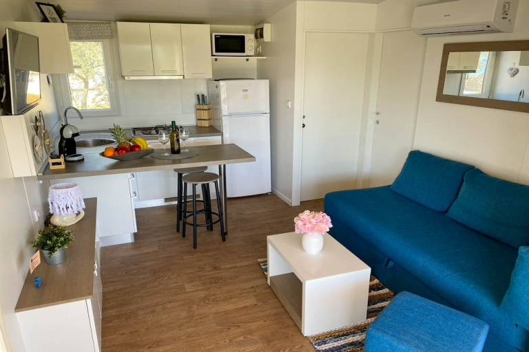 Caravan Sveti Filip i Jakov