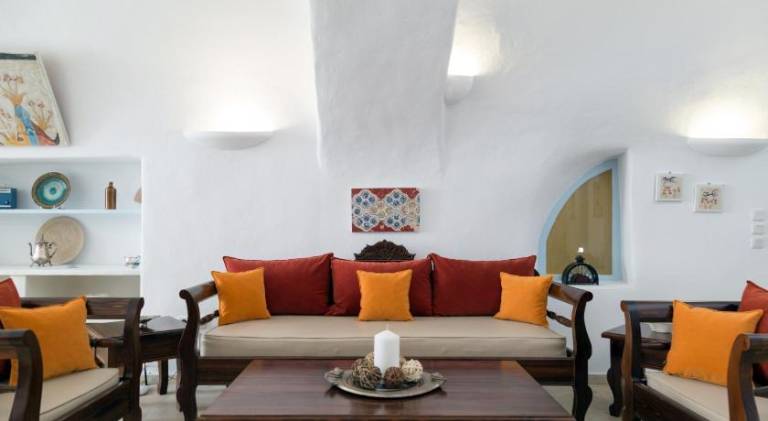 Wonderful villa with patio & hot tub | Good for workation | Pet-friendly — photo 3