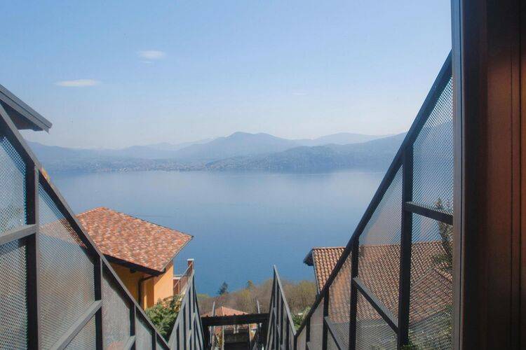 Rental apartment with garden, patio & pool | Sea view — photo 3