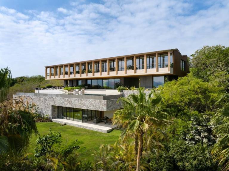 Villa  Higuera Blanca