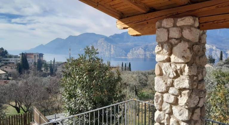 Apartment with 2 rooms for 6 persons in Malcesine