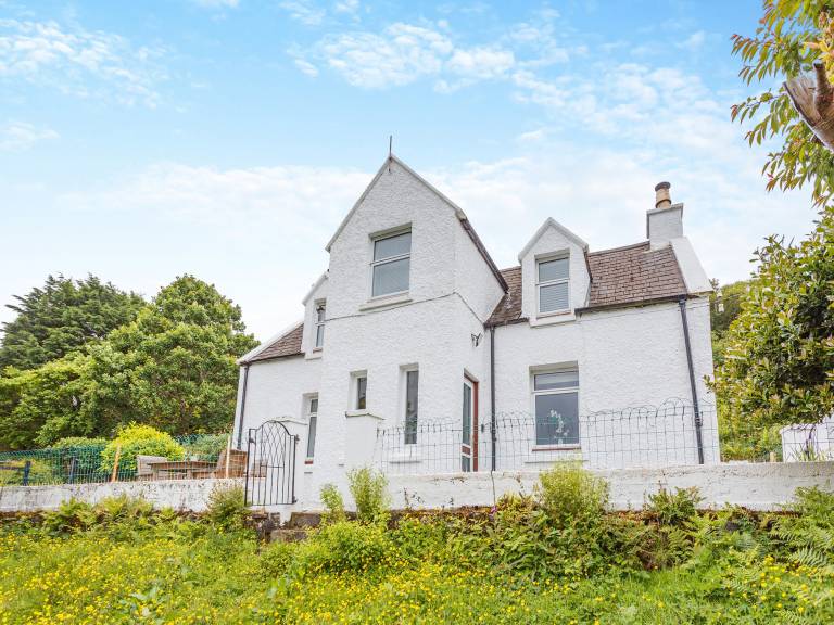 Cottage Colbost