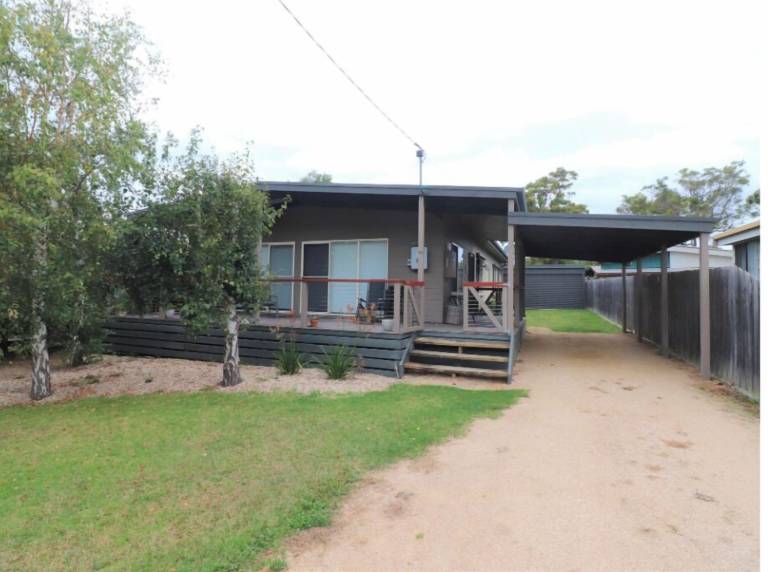 House  Mallacoota