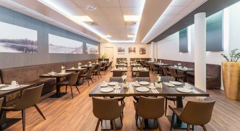 PLAZA Premium Den Haag City Center — photo 2