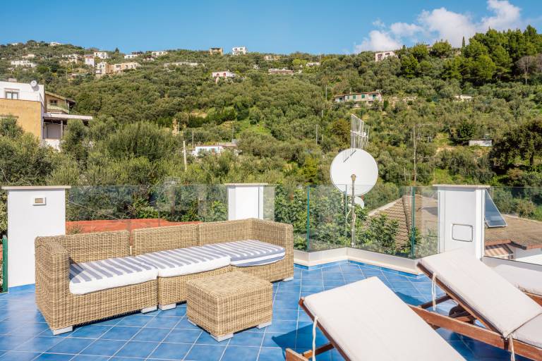 Fully equipped nice villa with barbeque, yard & terrace | Beach nearby | Dogs allowed — photo 2