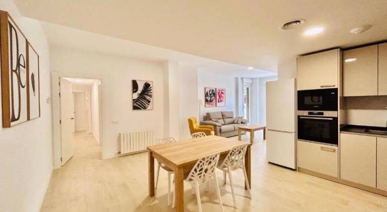 Rental apartment with pool & terrace in Cambrils