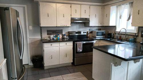 Cheap Room Near Airport Central Brampton Everything Walking Distance