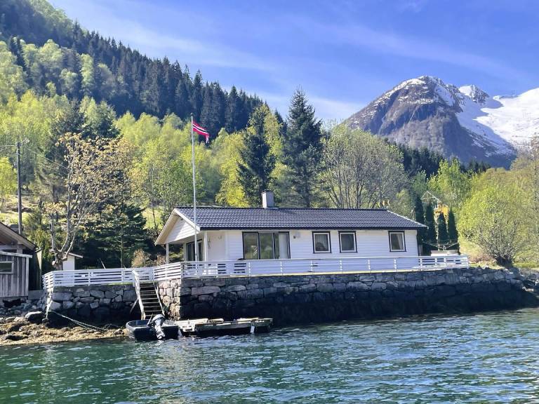 Hus  Balestrand