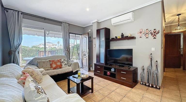 Lovely holiday apartment with pool | Pets are welcome — photo 2