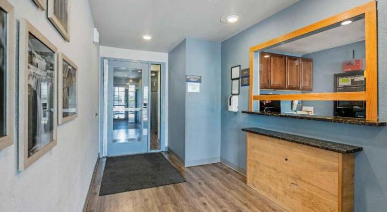 Extended Stay America Select Suites - Indianapolis - Lawrence — photo 4