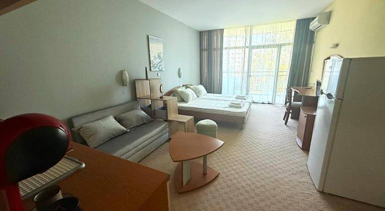Lovely holiday apartment with pool | Beach nearby | Dogs allowed in Varna