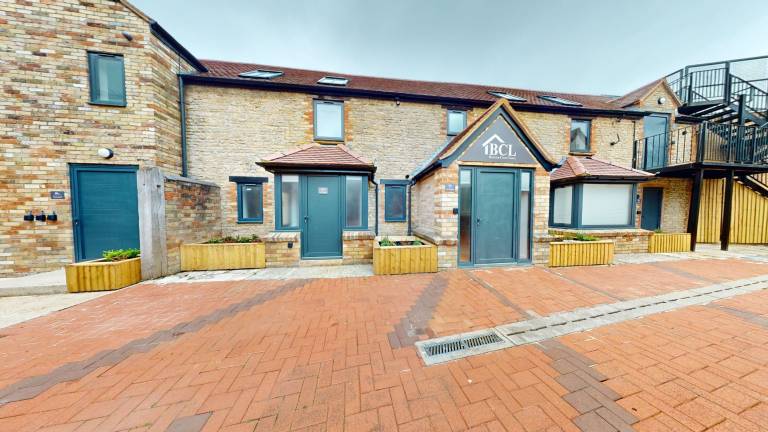 Apartment  Bicester
