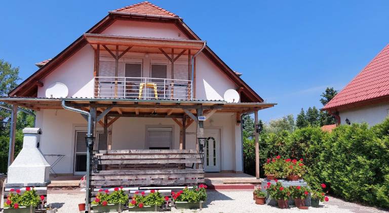 Ferielejlighed Balatonmáriafürdő