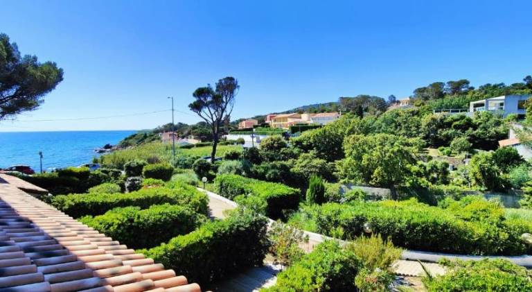 Rental apartment for 4 persons in Fréjus