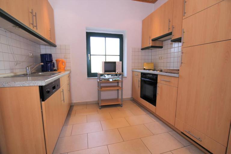Vacation home with barbecue, patio & pool | Pets allowed — photo 4