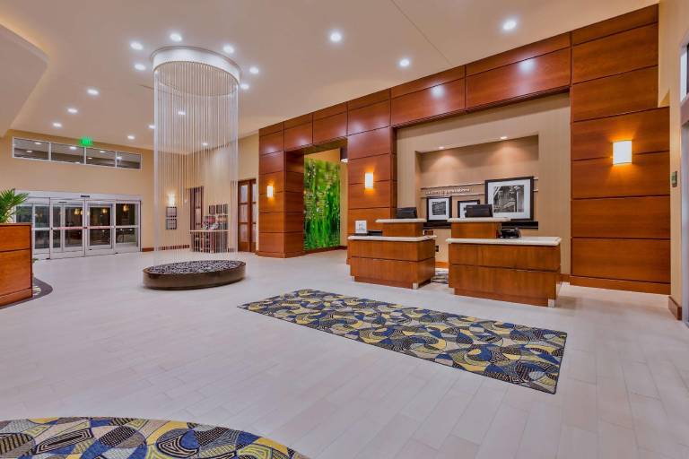 Hampton Inn & Suites Downtown Owensboro/Waterfront — photo 4